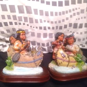 2 indian niknaks